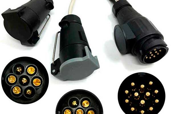 Различные типы розеток под фаркопы