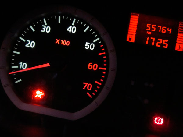 Как проверить подушки безопасности и ремни после ДТП: признаки вмешательства и ошибки SRS