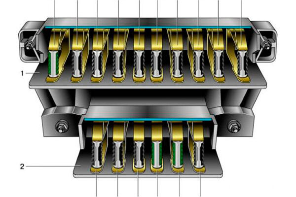 Монтажный блок нивы с инжектором
