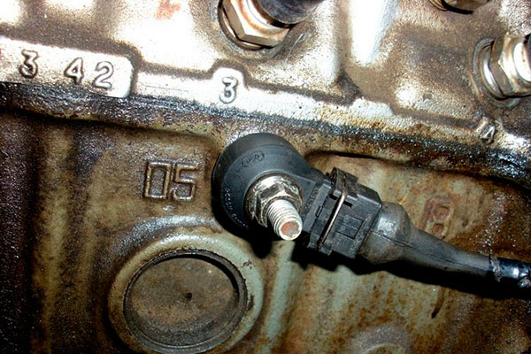 Датчик детонации