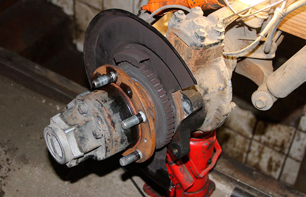 Все, что Вам нужно знать о тормозной системе УАЗ «Буханка»: комплексный обзор и руководство по обслуживанию