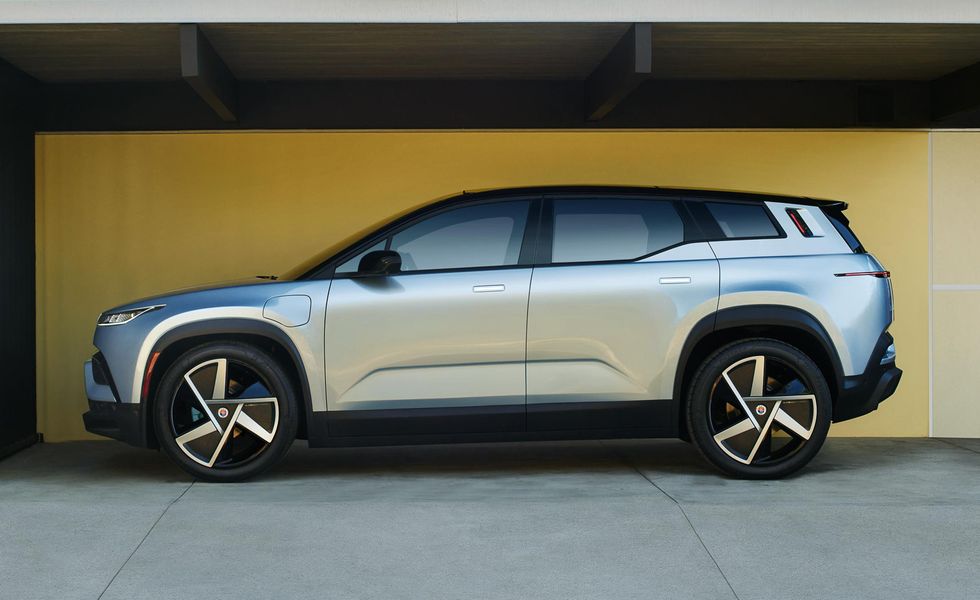 Электромобили с солнечными панелями: миф или реальность?