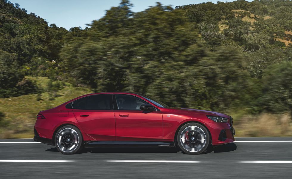 Оптимальные скорости на трассе для экономии топлива