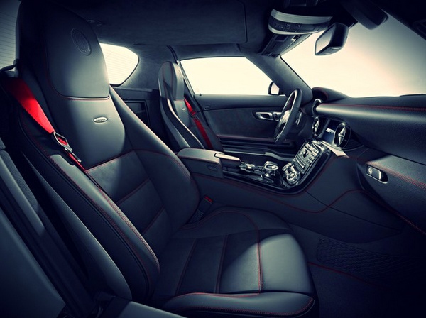 Как избежать укачивания пассажиров в машине: эргономика салона, режимы движения и практические приёмы