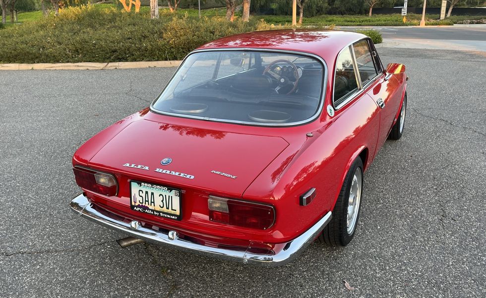1972 Alfa Romeo GTV 2000 1972 Alfa Romeo GTV 2000
