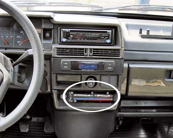 Панель управления кондиционером авто