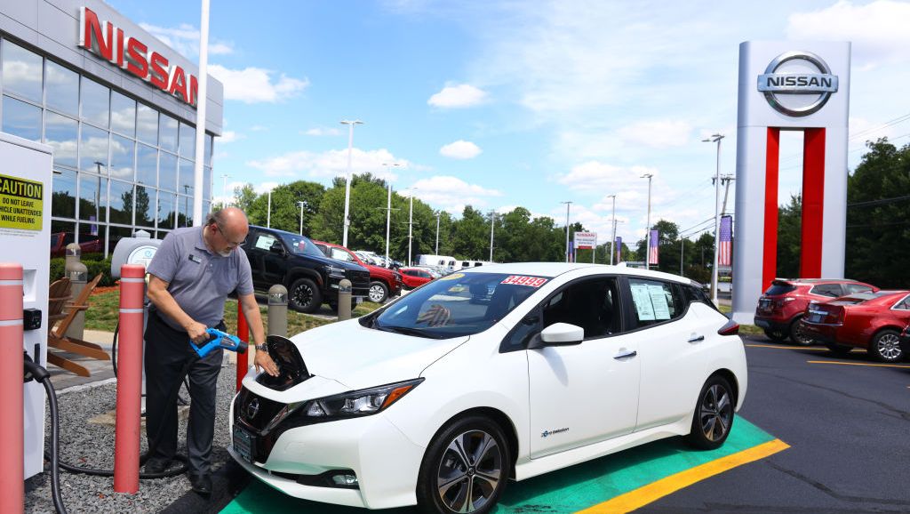 Особенности страхования электромобиля в России