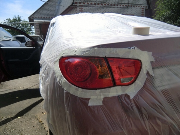 защита корпуса при тонировке фар краской