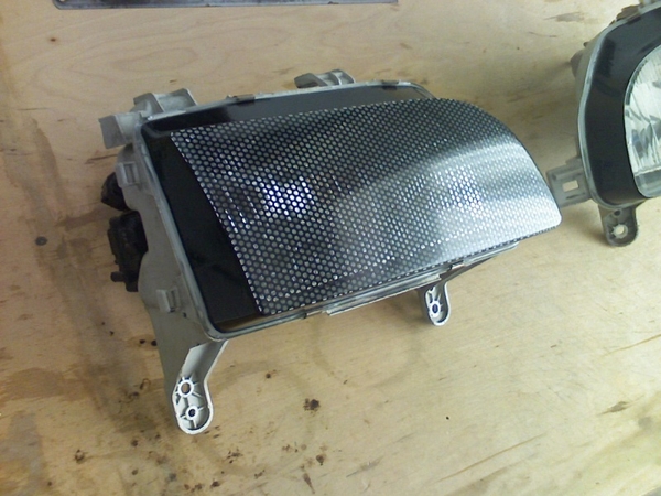 тонирование фар пленкой