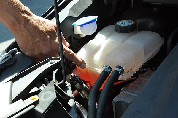 Уровень антифриза