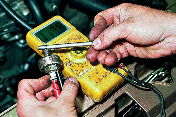 Как проверить датчик детонации