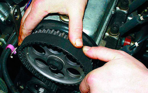 Установка ремня ГРМ