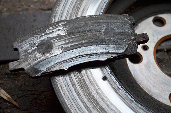 Что делать, если у машины отказали тормоза