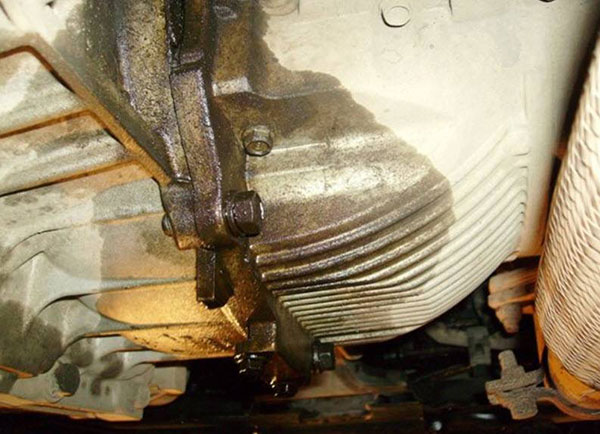 ТОП‑10 ошибок при самостоятельной замене масла