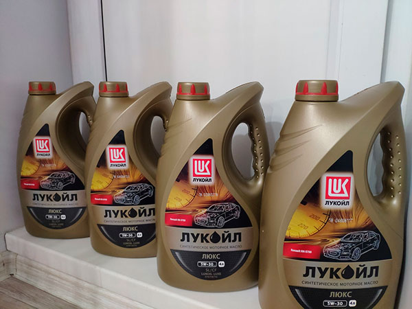 Какое масло заливать для двигателя с большим пробегом