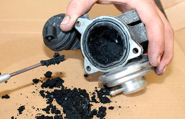 Как работает система EGR и стоит ли её отключать