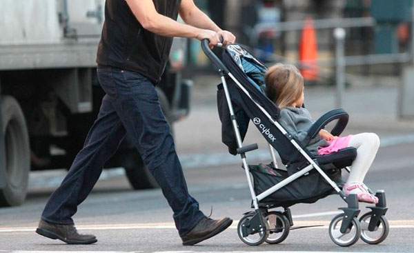 Ребенок в коляске