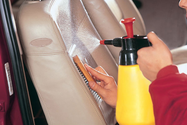 Чистка салона