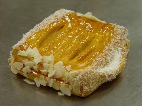 снэк из слоеного теста снэк из слоеного теста