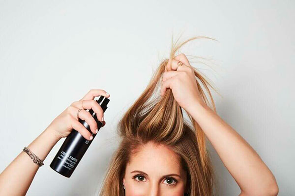 Как использовать сухой шампунь