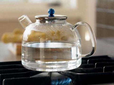 зечем кипятить воду несколько раз