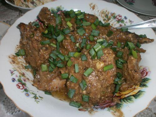 кролик в шоколаде при подаче