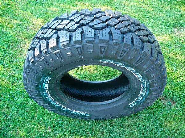 Goodyear Wrangler Duratrac