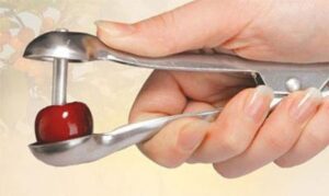 отделитель косточек от вишни