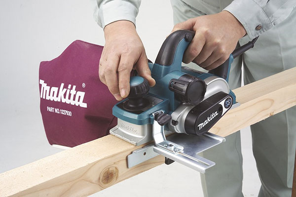 Makita KP 0810