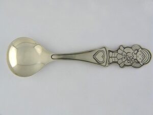 серебряная ложка ребенку