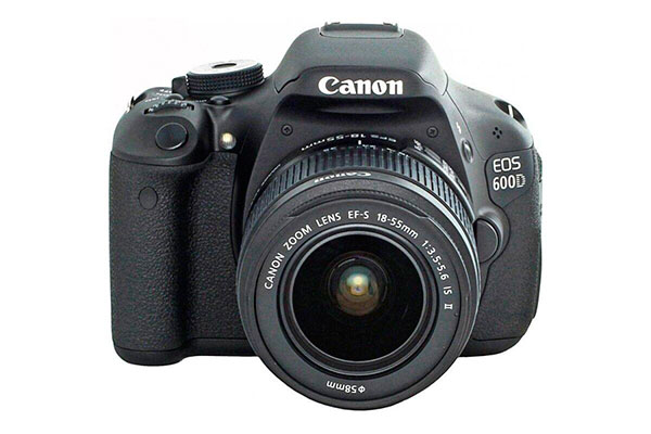 Canon EOS 600D Kit