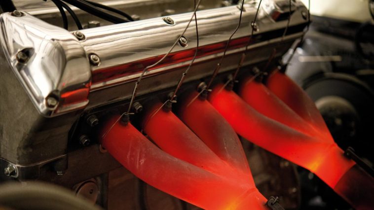 Черное масло в двигателе: причины, последствия и способы решения проблемы