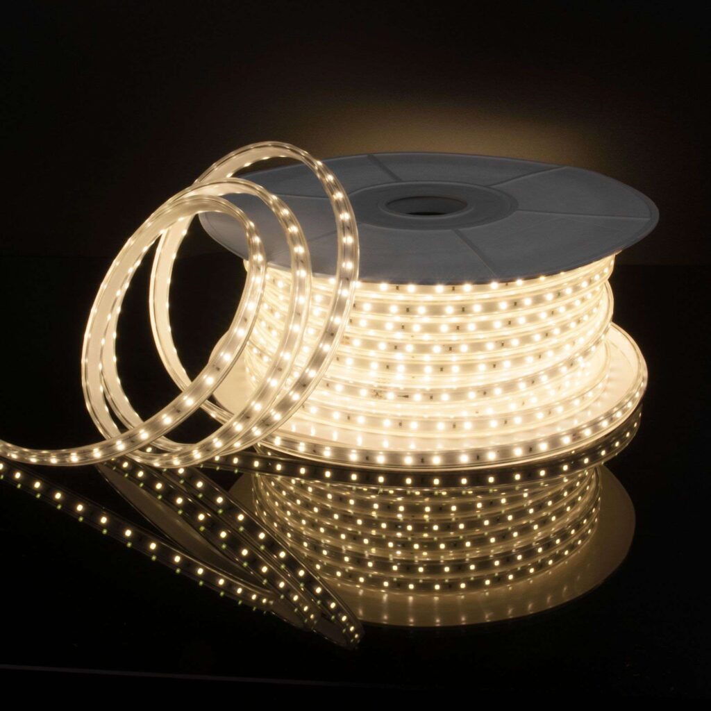 Умный дом для авто: геозоны, сценарии «уехал/приехал», подогрев/освещение/ворота