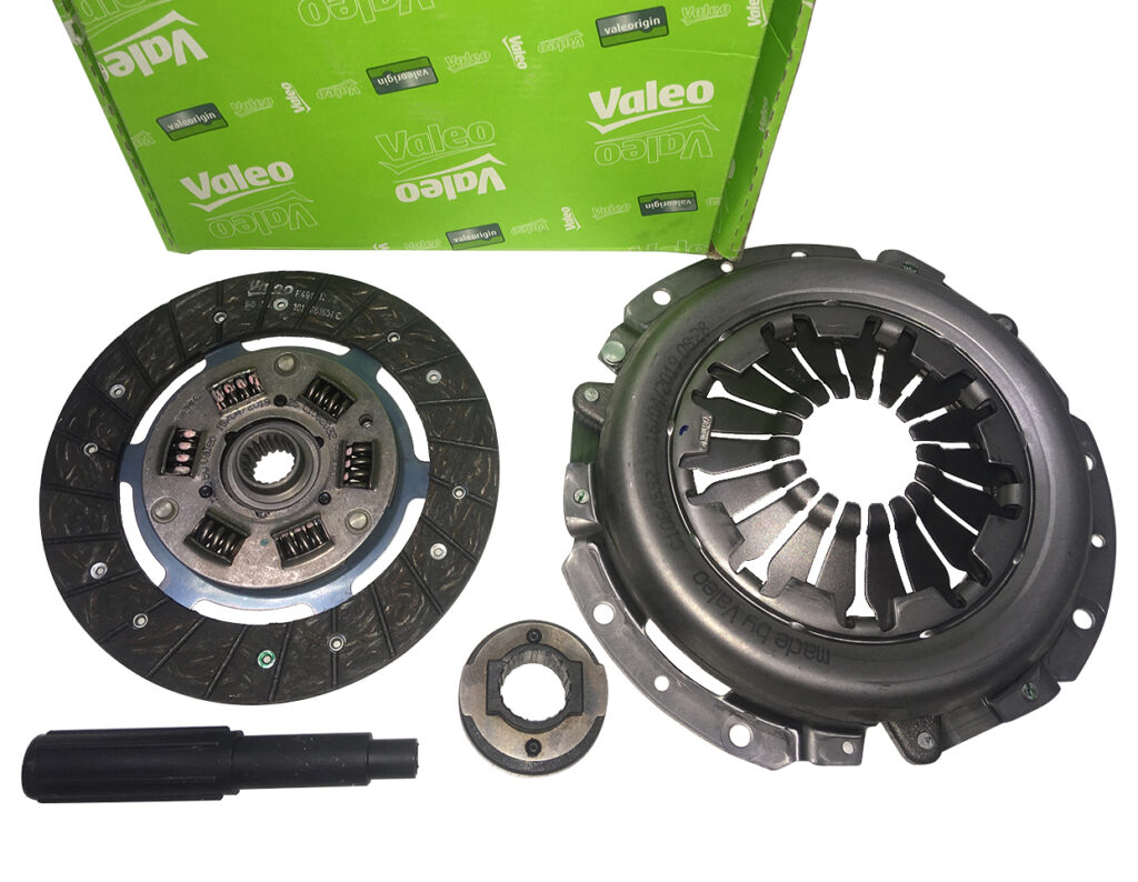 Оригинальные и аналоговые запчасти: как выбрать и не переплатить