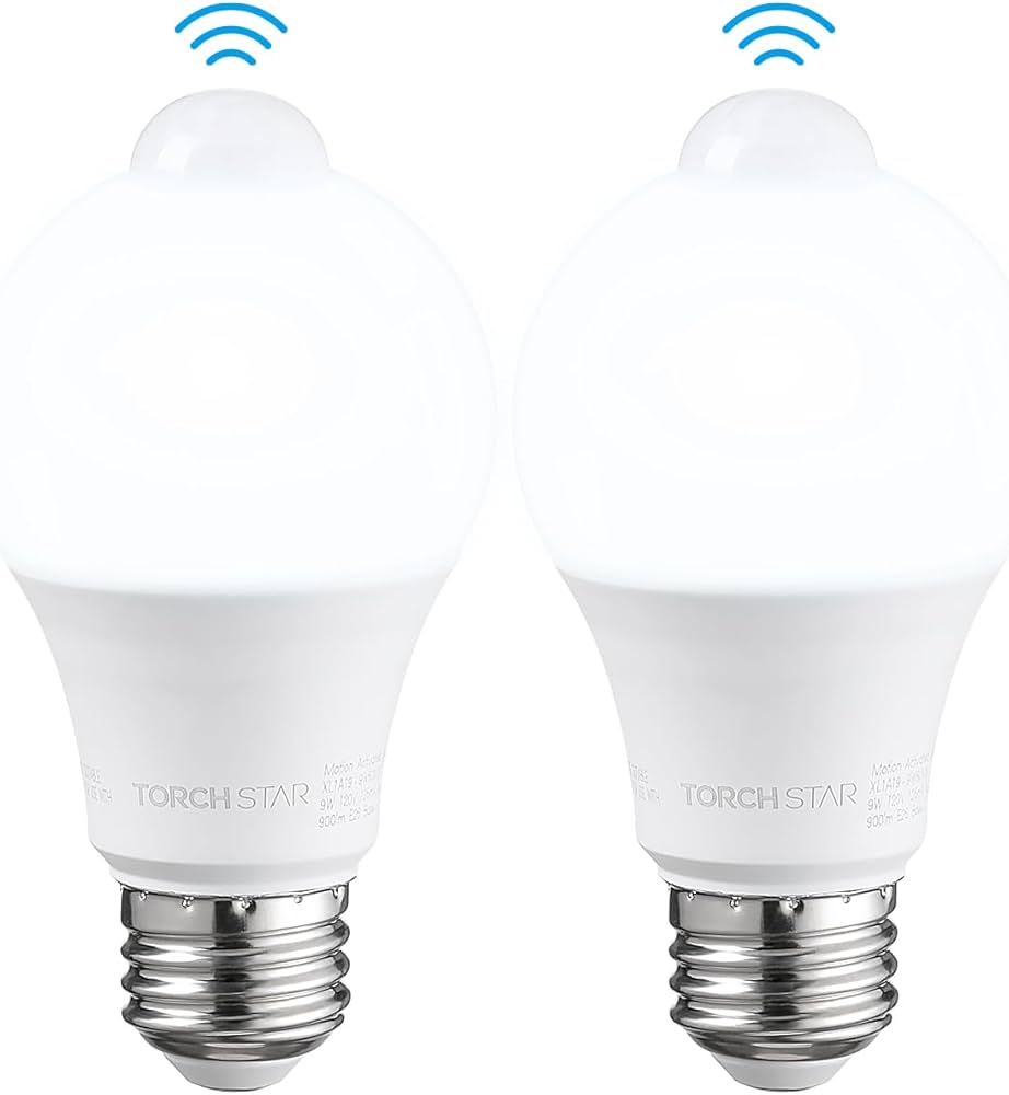 Умные лампочки с датчиками: свет по движению и расписанию