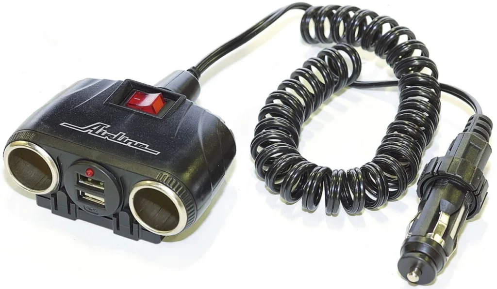 Топ-5 автомобильных удлинителей и разветвителей 12/24В: тест на перегрузку