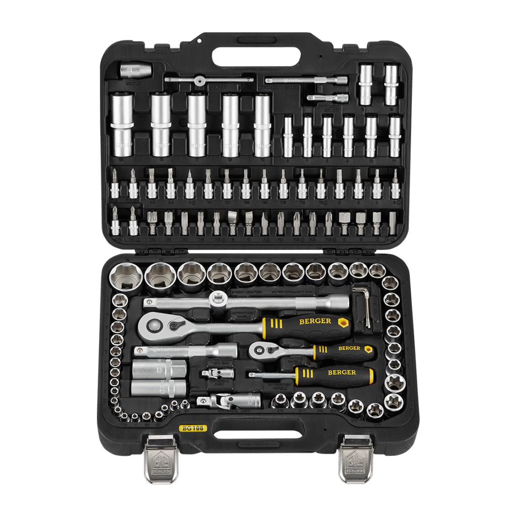 Наборы инструментов для авто и дачи: что должно быть в багажнике