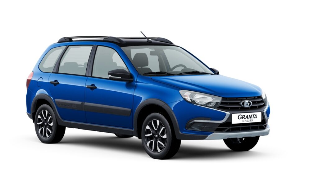 Такси: самозанятый vs ИП — выбор автомобиля и экономика