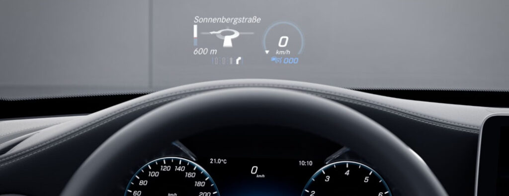 VR-панели и HUD: смарт-дисплеи, которые проецируются на лобовое стекло
