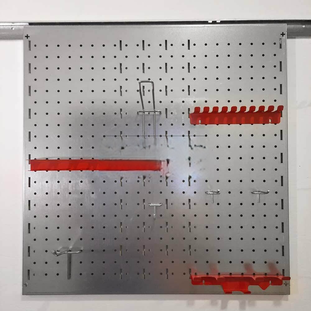 Организация хранения инструмента в гараже: компактно, удобно, надолго