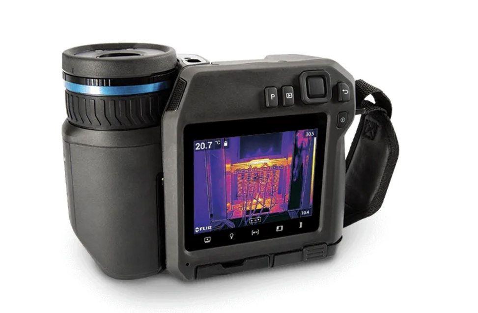 Тепловизоры для автомобилиста и дачника: где применяются и как выбрать