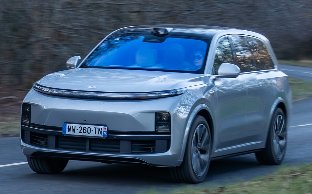 OTA-обновления и «софт» у китайских EV: риски блокировок и как проверить