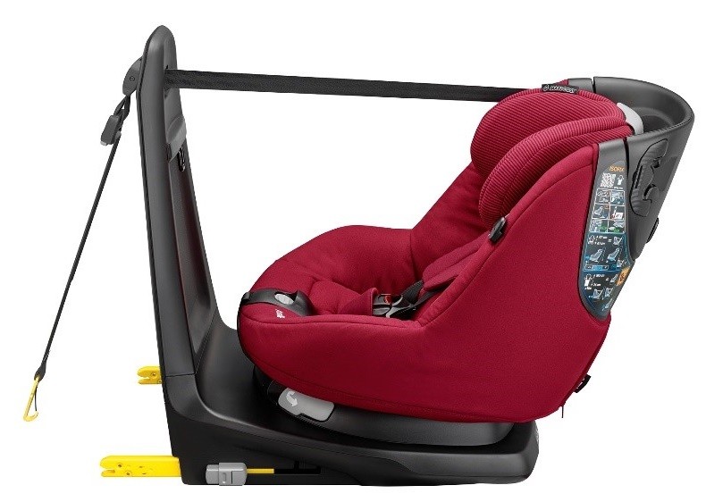 Детские кресла i-Size: крепления, угол, зимняя одежда — практические нюансы