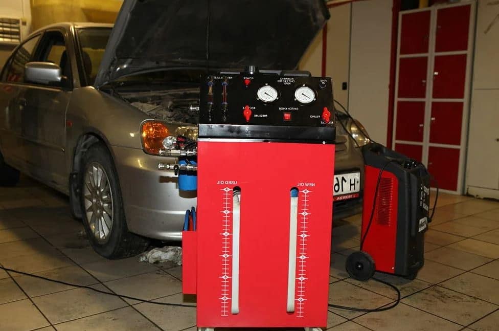 Вендинг для авто: автоматы по замене масла