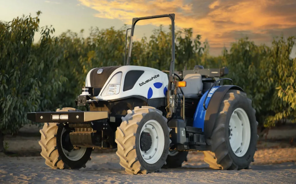 Автономные тракторы: опыт фермеров