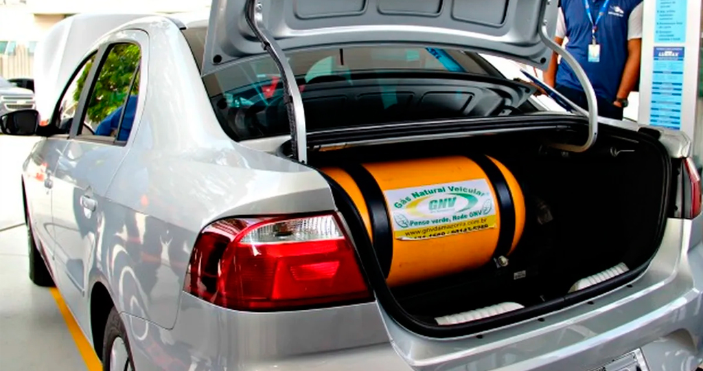 Грузовики на СПГ: выгода для малого бизнеса