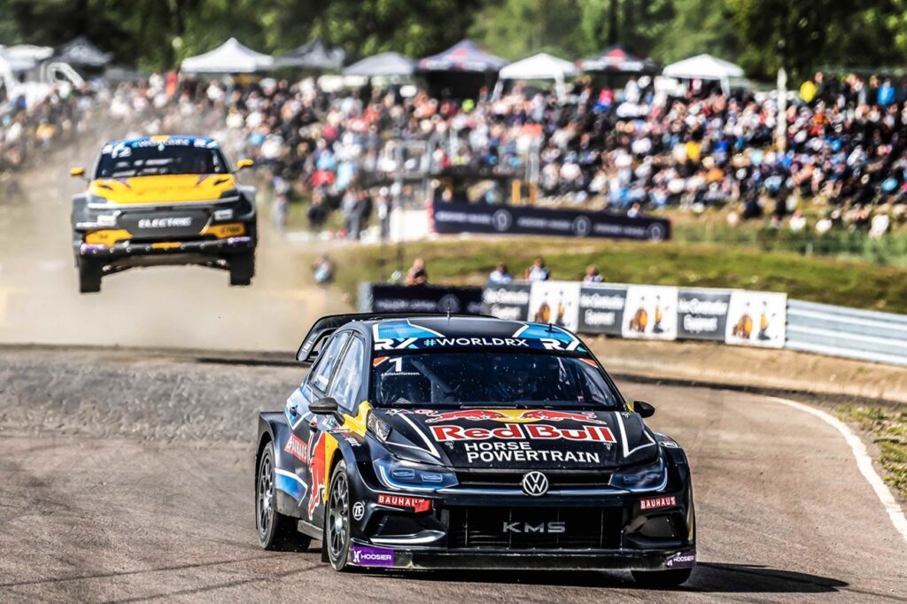 Электрические гоночные болиды: чемпионаты 2025 — полный гид