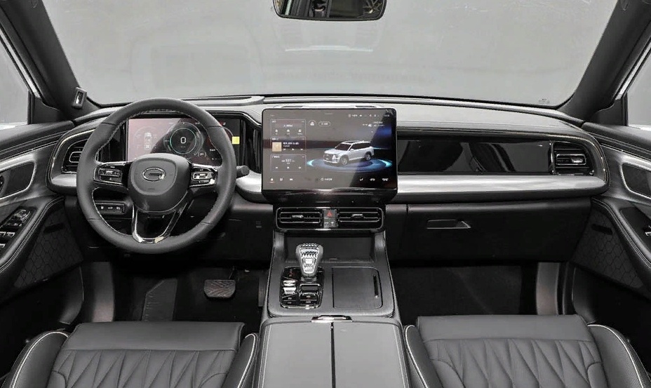 GAC GS8 2025: роскошь за 3 млн рублей