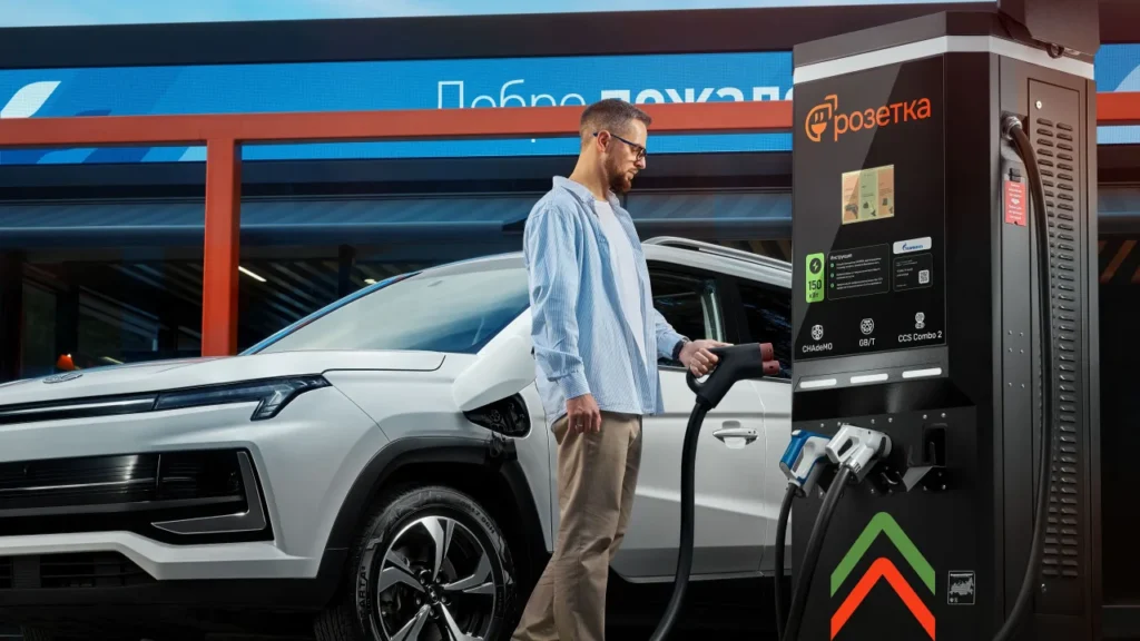 Зарядные станции на АЗС: обзор сетей