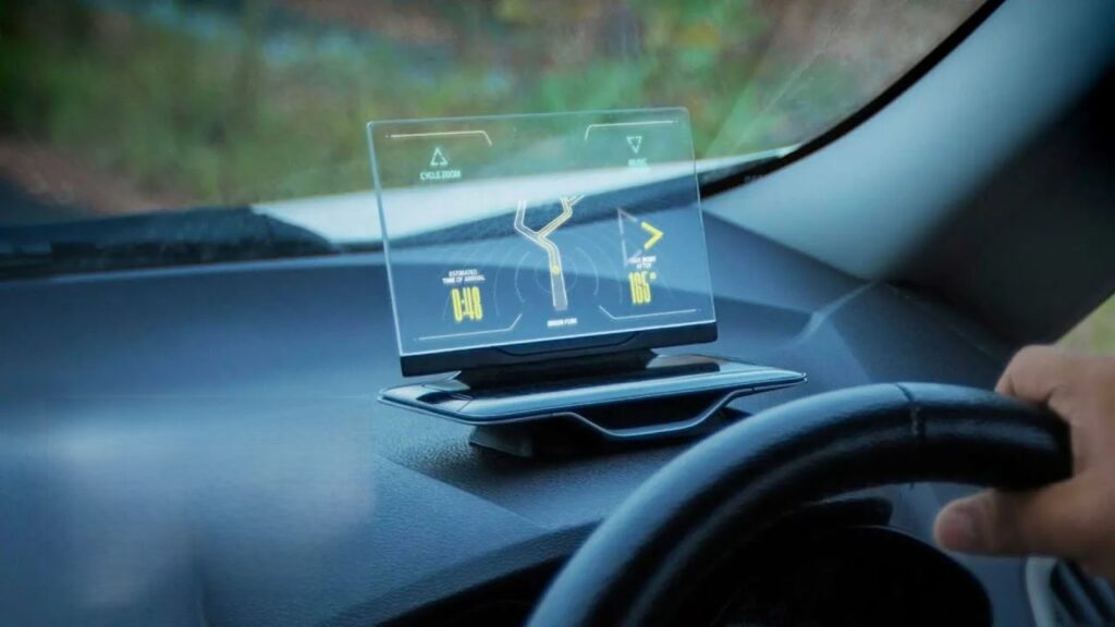 Стеклянные панели вместо традиционных приборов